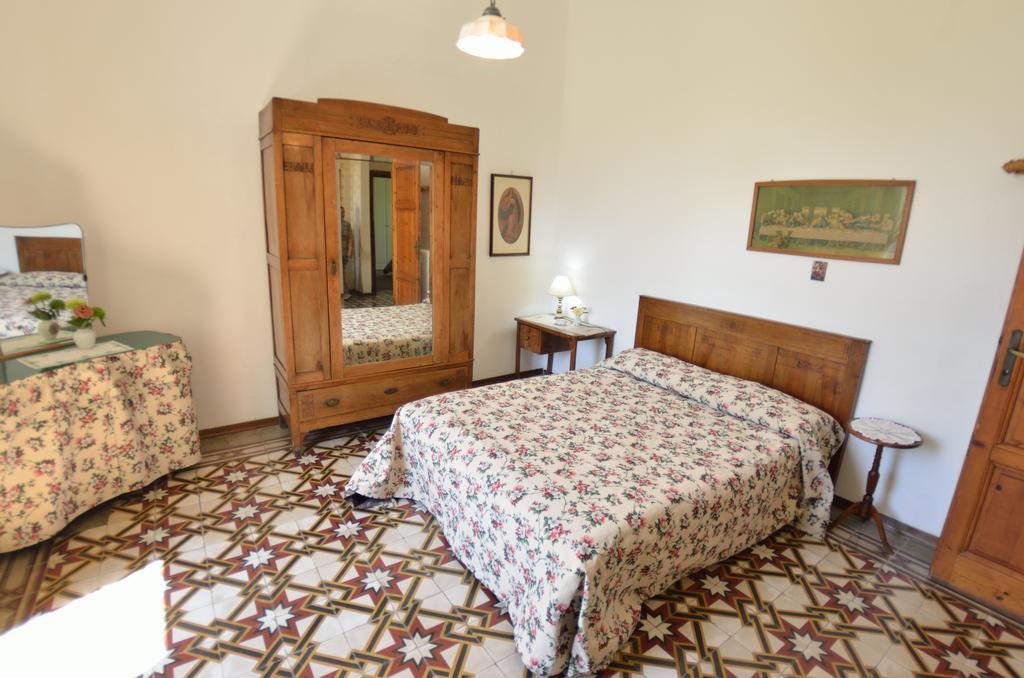 Casa Romana فياريجيو المظهر الخارجي الصورة
